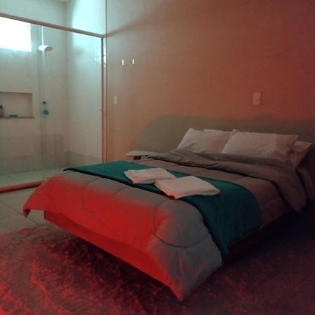 Casa Inteira, Grande Suite, Dois Chuveiros, Sala ,Cozinha E Garagem Privativa Total Conforto, Melhor Que Hotel! Botucatu Exterior foto